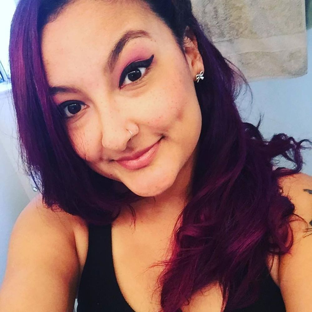 Meet your Posher, Maegan